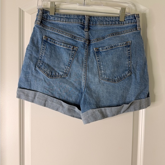 Super-High Rise Rolled Cuff Jean Shorts by Wild Fable Size 8R - Picture 2 of 10